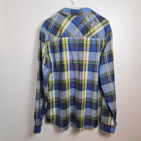 Marmot Blue Green Plaid Casual Classic Button Up Shirt Size Large - Picture 2 of 6